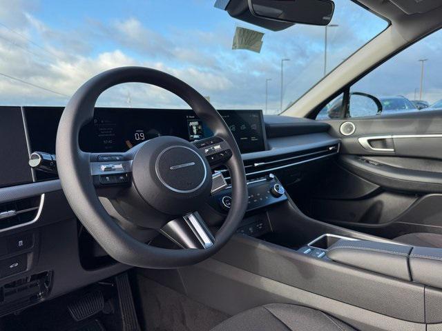 new 2025 Hyundai Sonata car, priced at $30,389