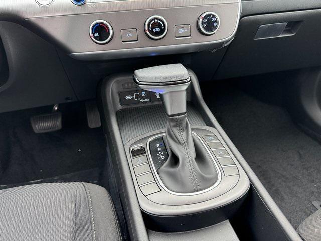 new 2025 Hyundai Kona car, priced at $27,847
