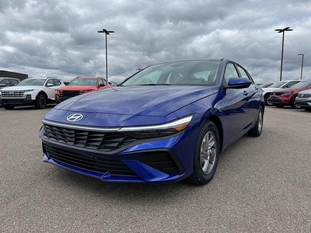 new 2025 Hyundai Elantra car, priced at $23,421