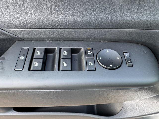 new 2025 Hyundai Kona car, priced at $26,192