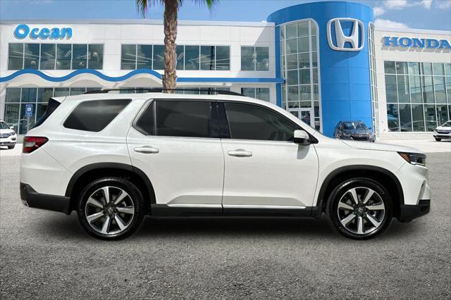 new 2025 Honda Pilot car, priced at $46,600