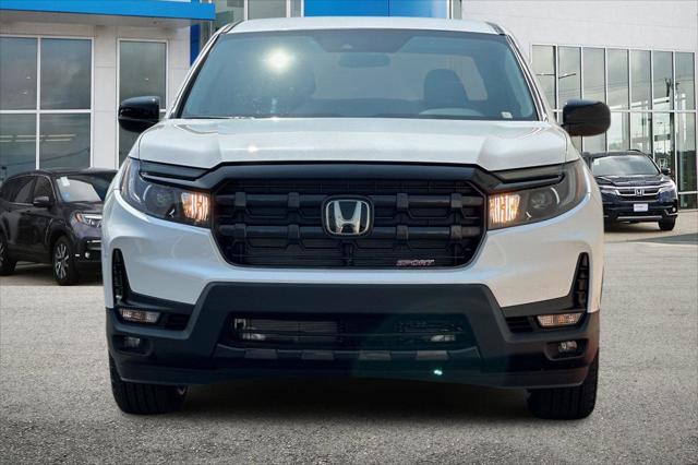 new 2025 Honda Ridgeline car, priced at $40,800