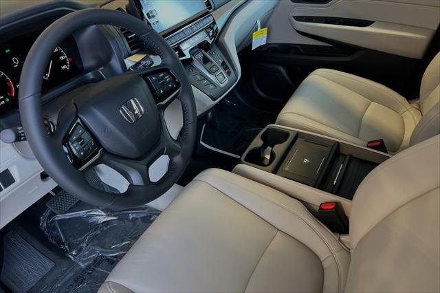 new 2025 Honda Odyssey car, priced at $43,670