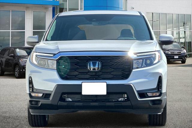 new 2025 Honda Passport car, priced at $42,695