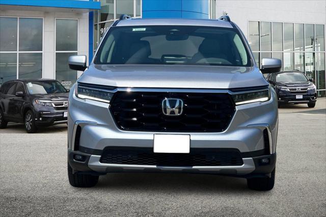 new 2025 Honda Pilot car