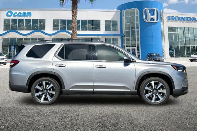 new 2025 Honda Pilot car, priced at $48,895