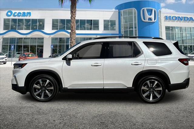 new 2025 Honda Pilot car, priced at $52,910