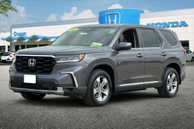 new 2025 Honda Pilot car, priced at $42,645