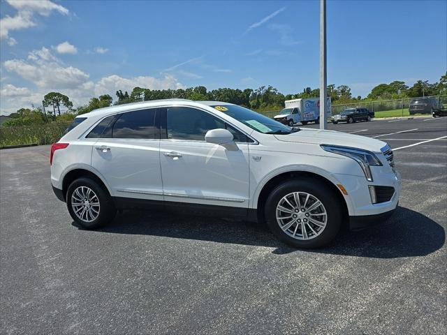 used 2018 Cadillac XT5 car, priced at $22,418