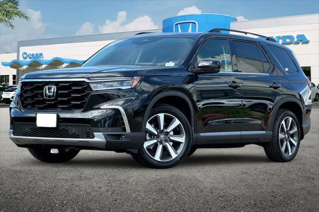 new 2025 Honda Pilot car, priced at $48,895