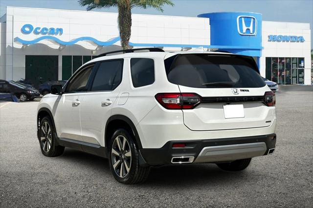 new 2025 Honda Pilot car, priced at $49,405