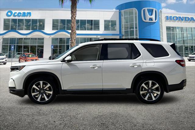 new 2025 Honda Pilot car, priced at $49,405