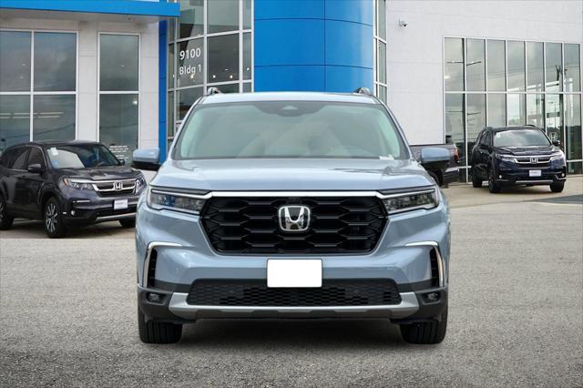 new 2025 Honda Pilot car, priced at $54,985