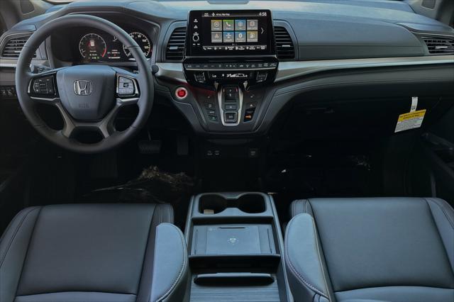 new 2025 Honda Odyssey car, priced at $43,670