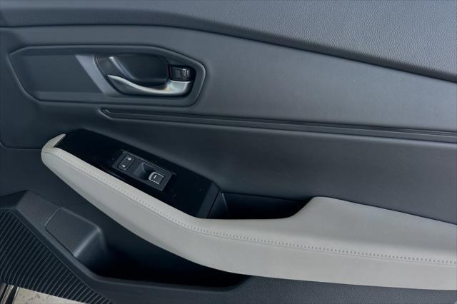 new 2025 Honda Accord Hybrid car, priced at $40,905