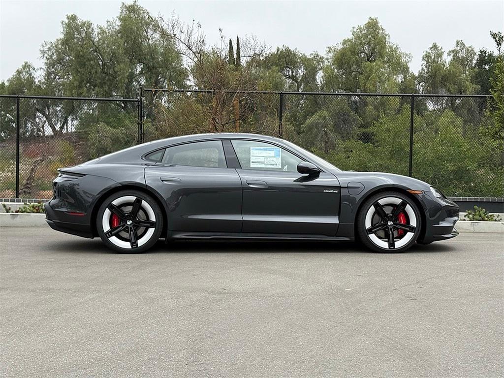 new 2025 Porsche Taycan car