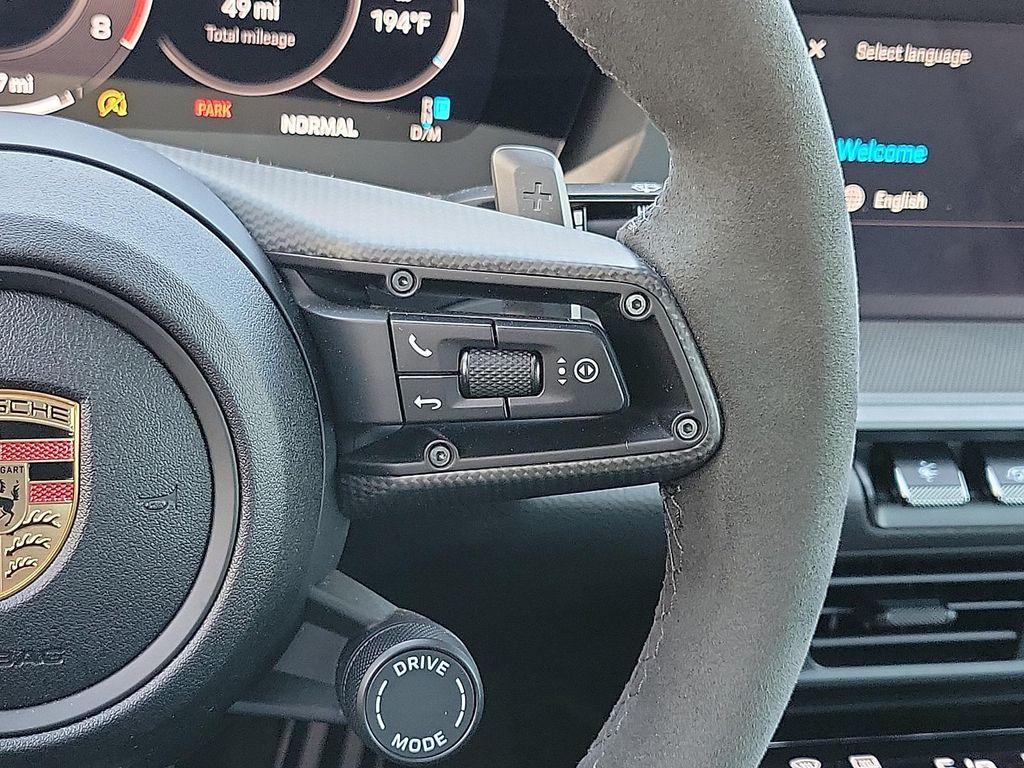 new 2025 Porsche 911 car