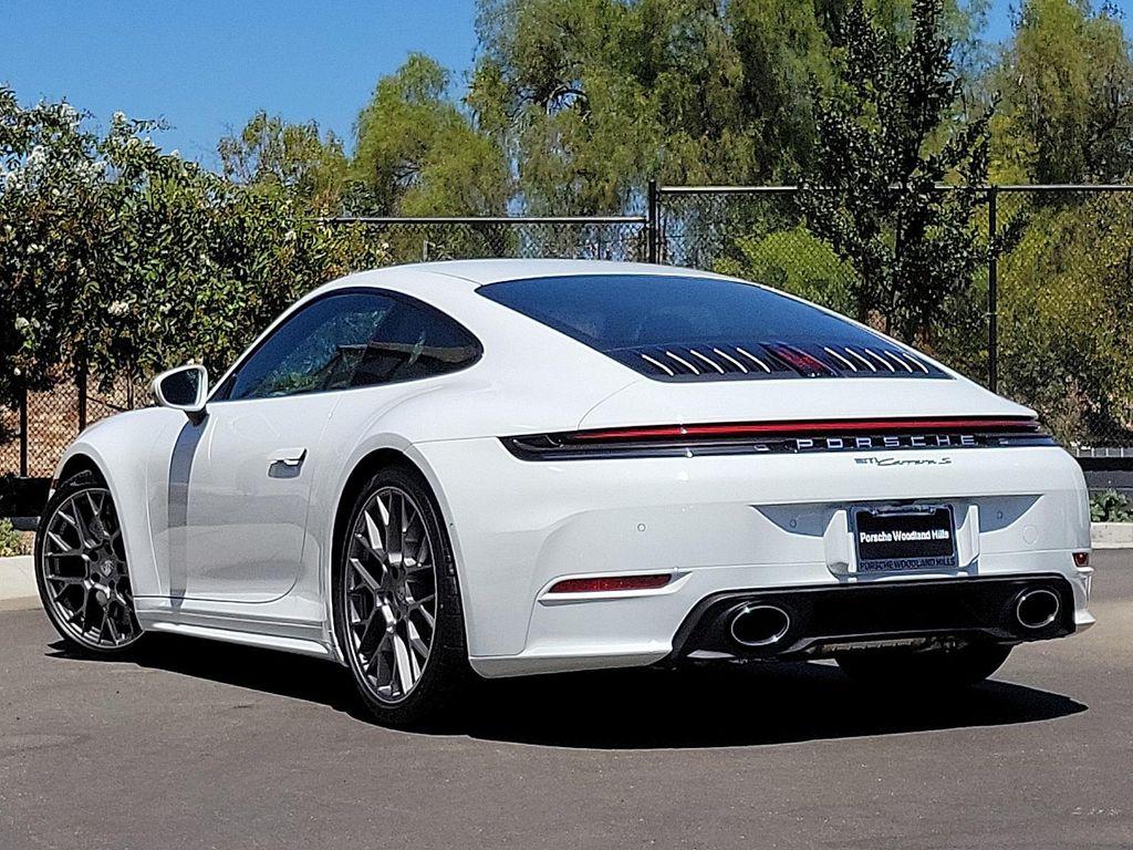 new 2025 Porsche 911 car