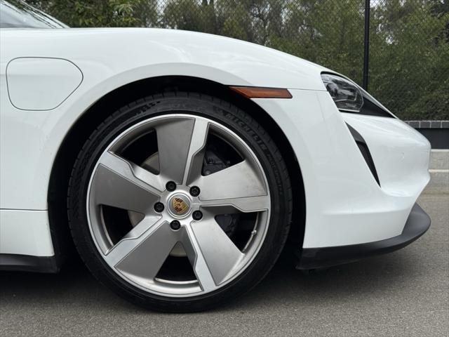 used 2022 Porsche Taycan car