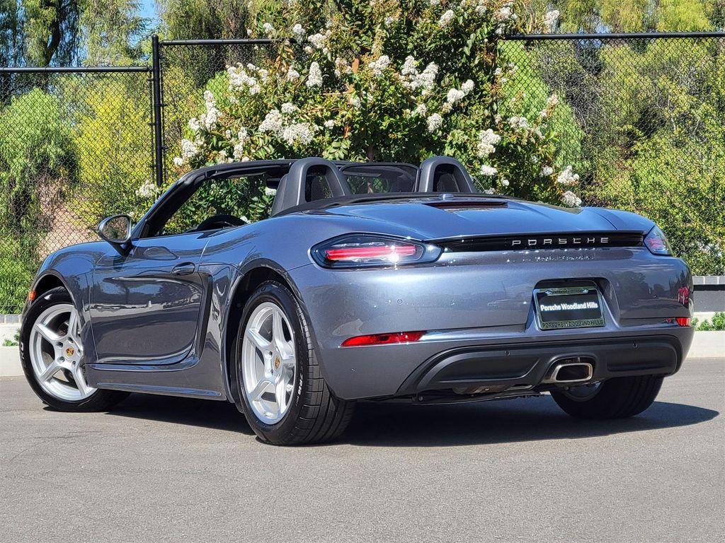 new 2025 Porsche 718 Boxster car