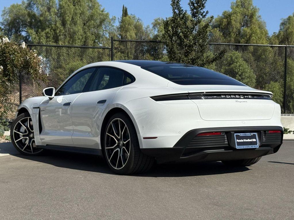 new 2025 Porsche Taycan car