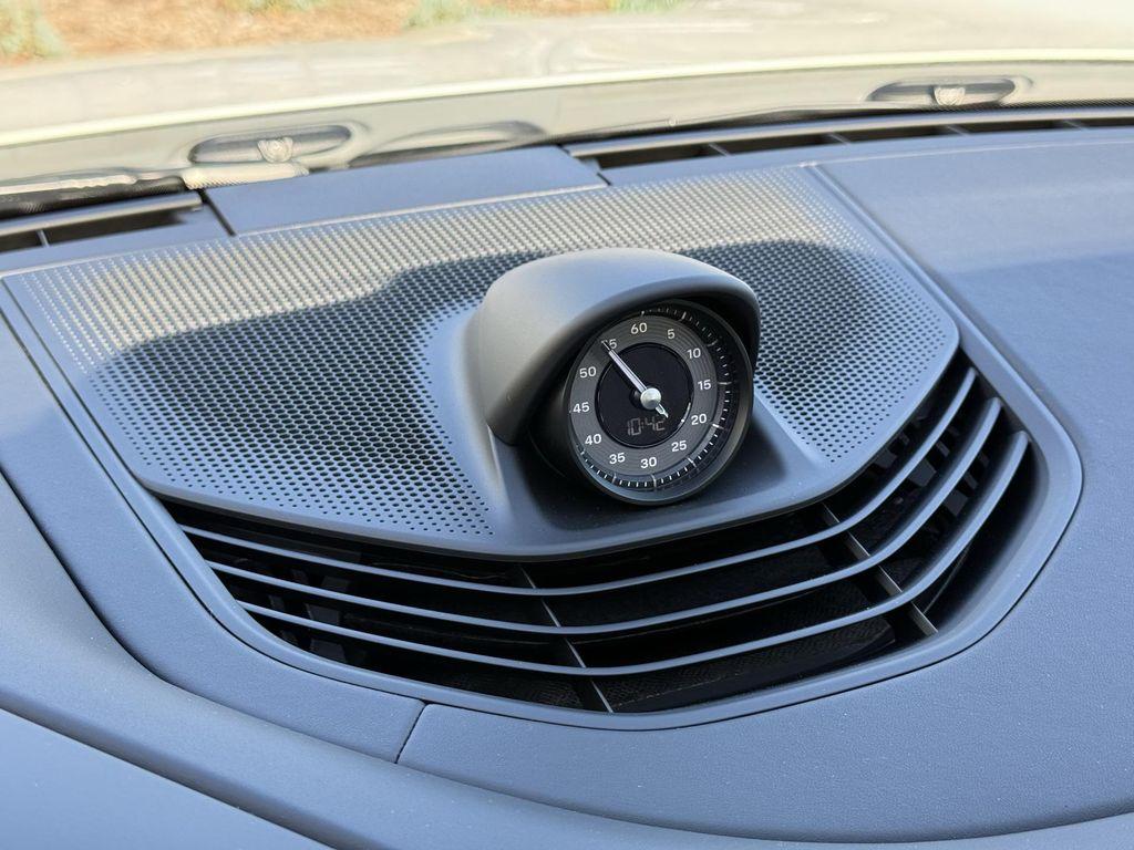 new 2025 Porsche Taycan car