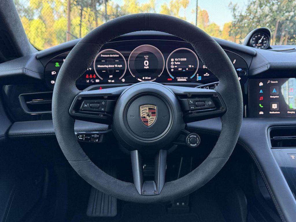 new 2025 Porsche Taycan car