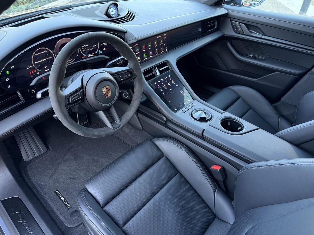 new 2025 Porsche Taycan car
