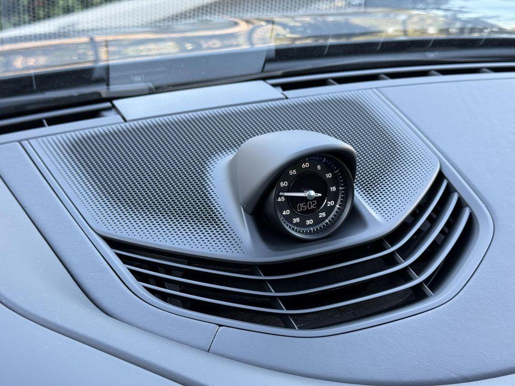 new 2025 Porsche Taycan car