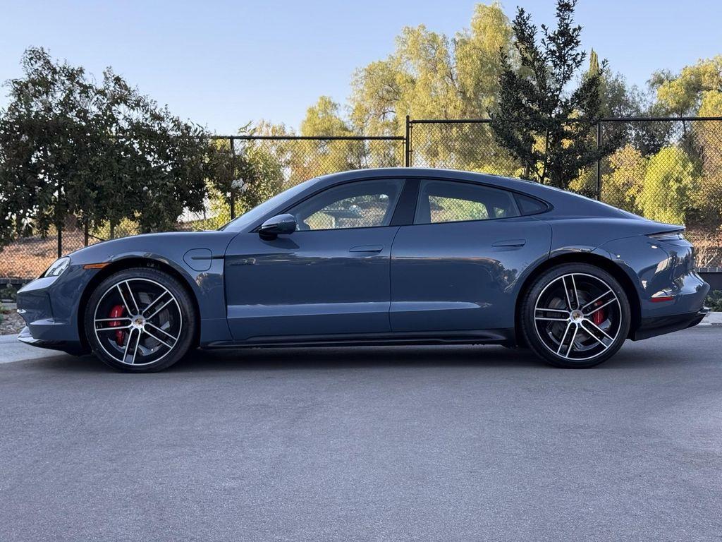 new 2025 Porsche Taycan car