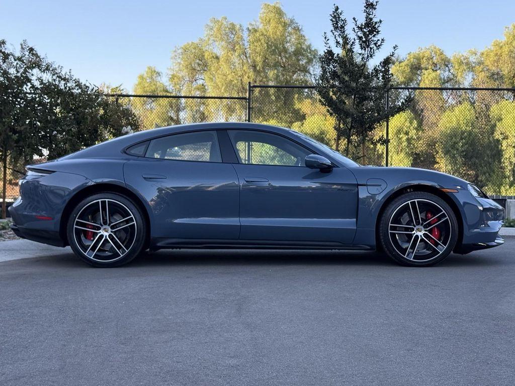 new 2025 Porsche Taycan car