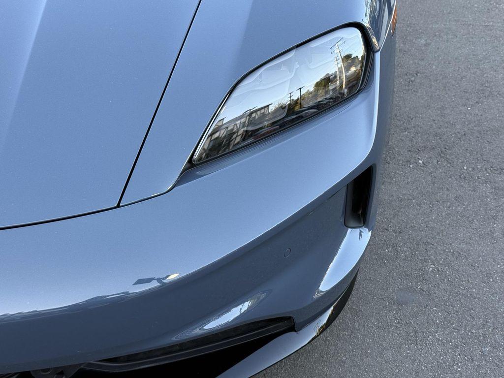 new 2025 Porsche Taycan car