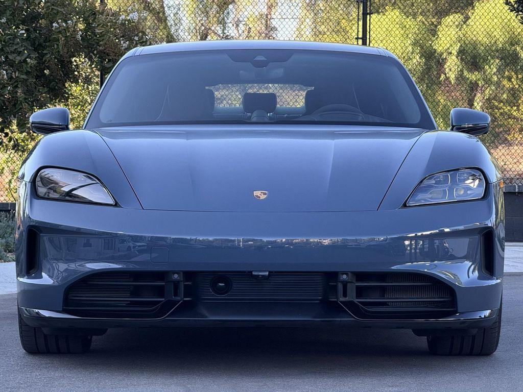 new 2025 Porsche Taycan car