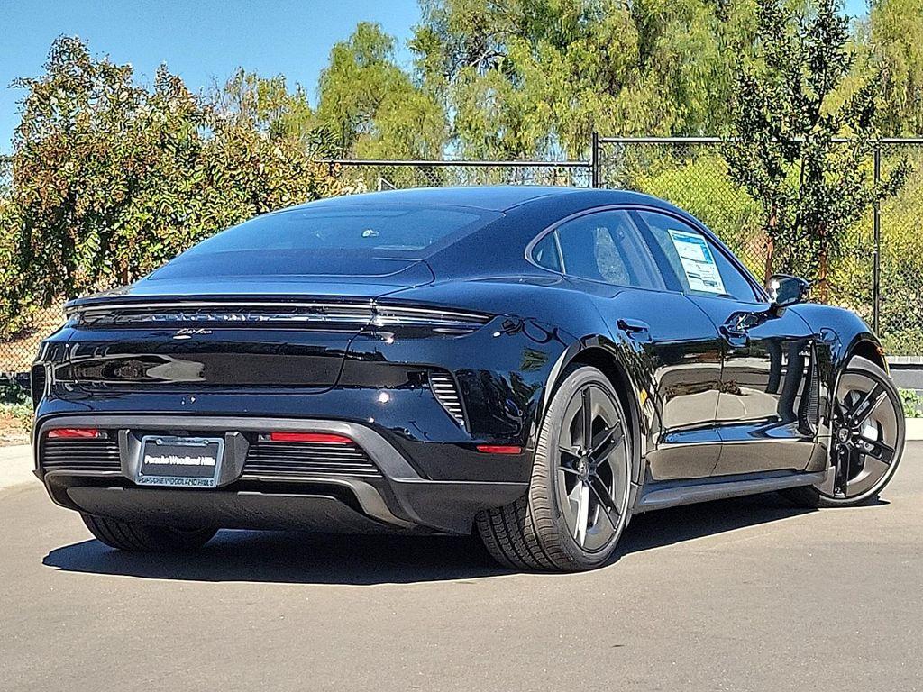 new 2026 Porsche Taycan car