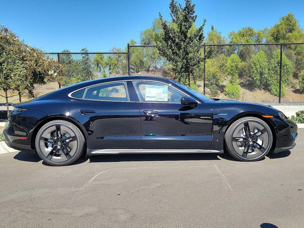new 2026 Porsche Taycan car