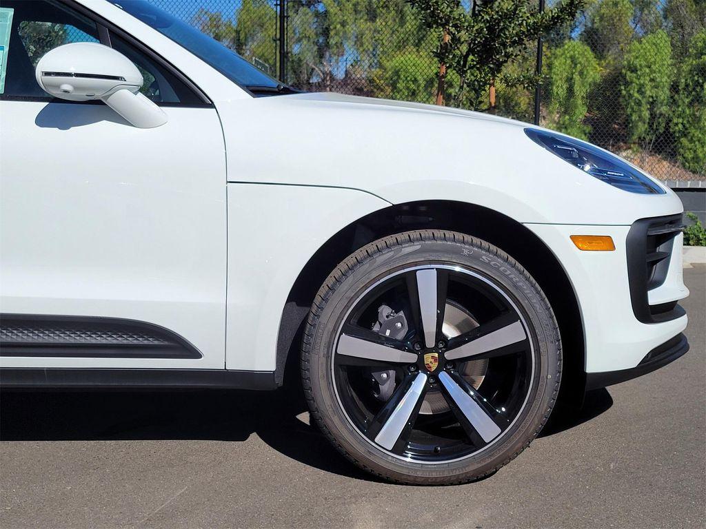 new 2026 Porsche Macan car