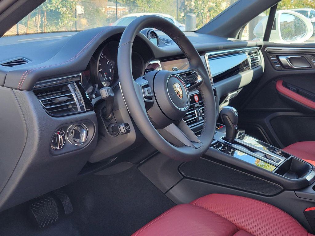 new 2026 Porsche Macan car