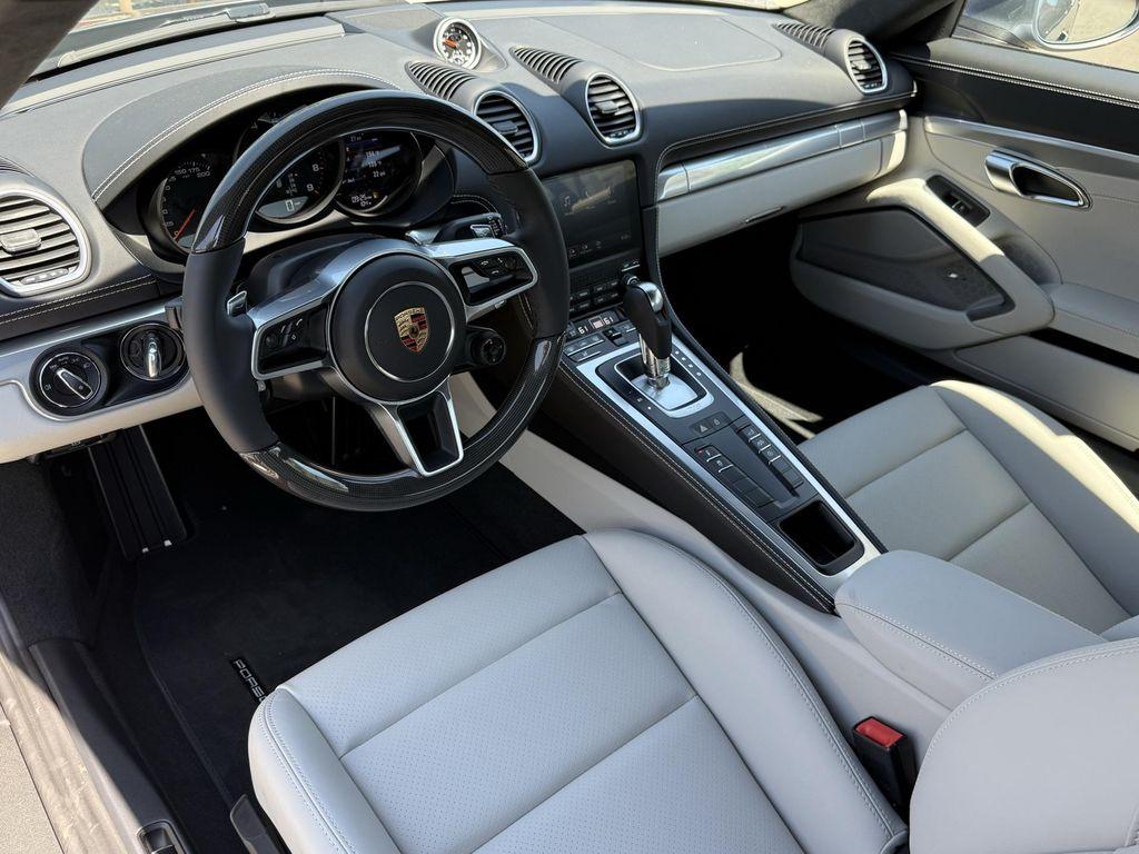 new 2025 Porsche 718 Cayman car