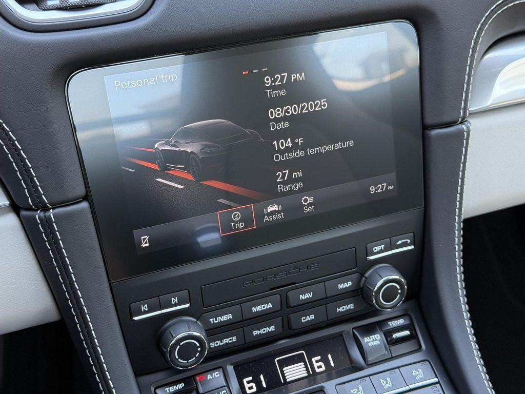 new 2025 Porsche 718 Cayman car