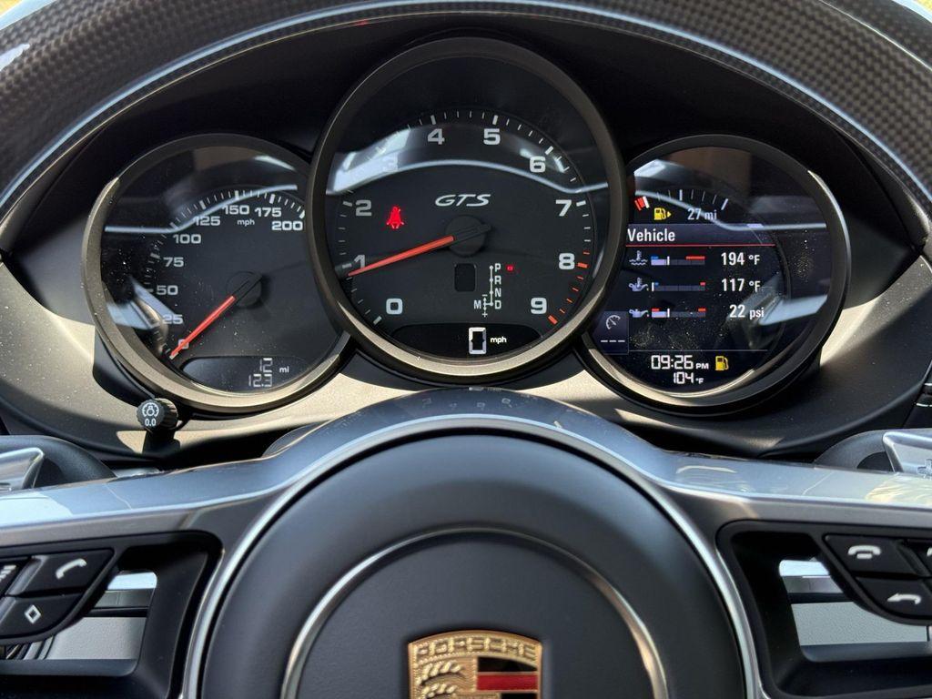 new 2025 Porsche 718 Cayman car