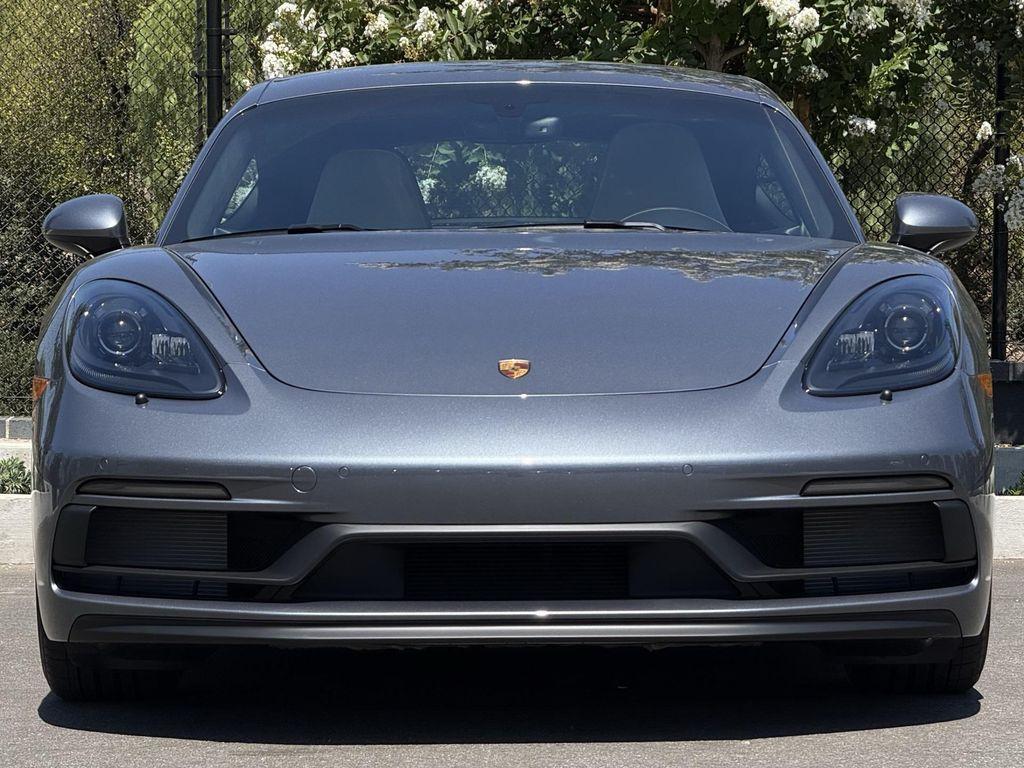 new 2025 Porsche 718 Cayman car