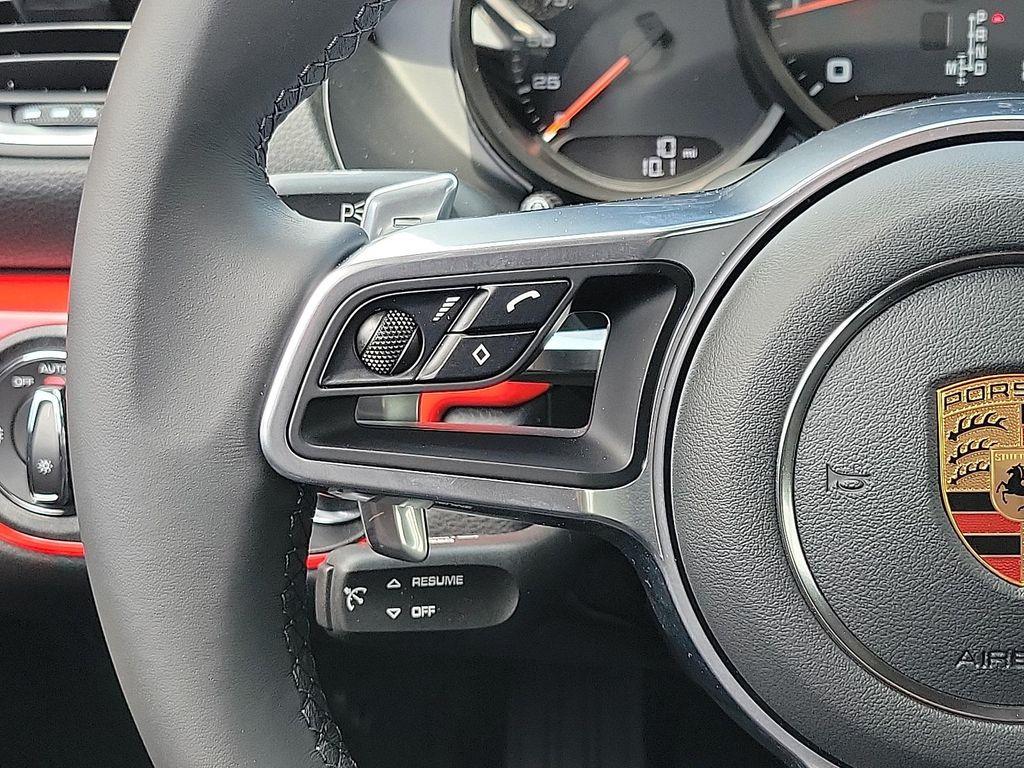 new 2025 Porsche 718 Cayman car