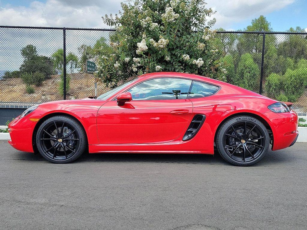 new 2025 Porsche 718 Cayman car
