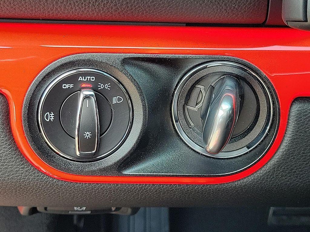 new 2025 Porsche 718 Cayman car