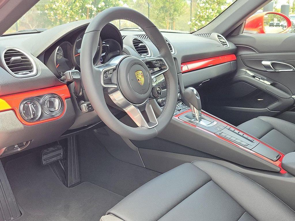 new 2025 Porsche 718 Cayman car