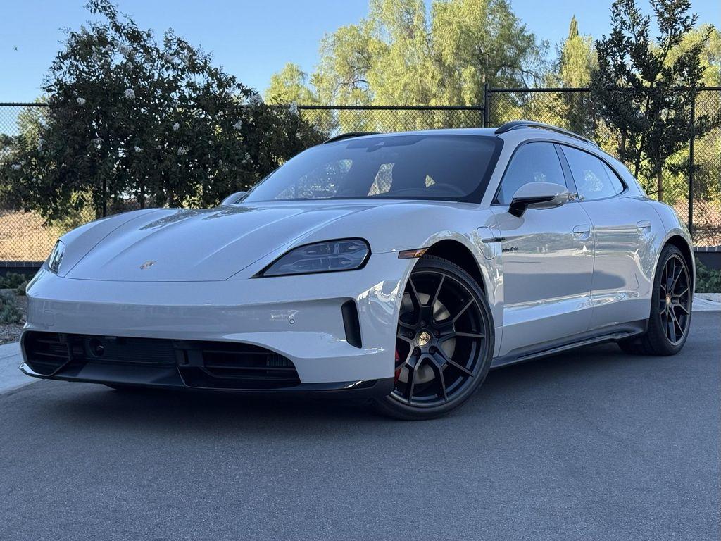 new 2026 Porsche Taycan car