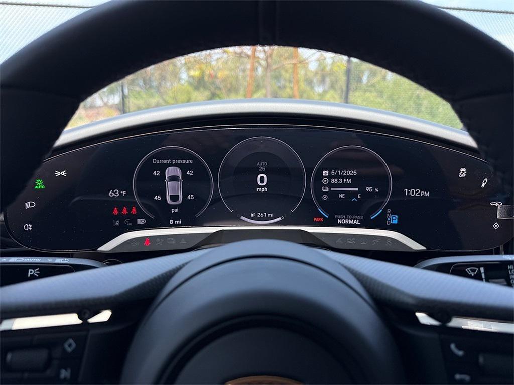 new 2025 Porsche Taycan car