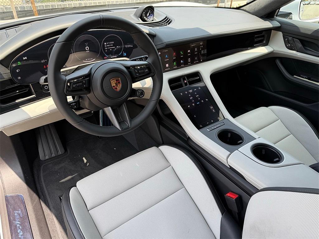 new 2025 Porsche Taycan car
