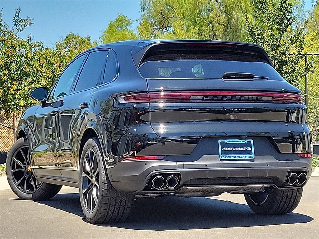 new 2025 Porsche Cayenne car
