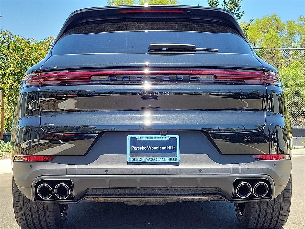 new 2025 Porsche Cayenne car